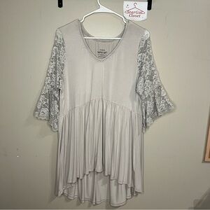 EUC | Torrid | Lace Sleeve High Low Top | Taupe | Braided Neckline Detail | 1